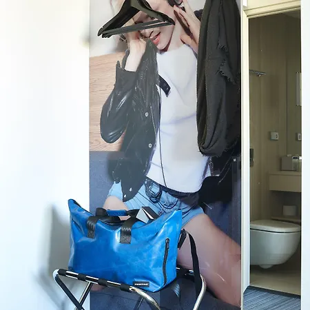 Moxy Munich Messe Szálloda