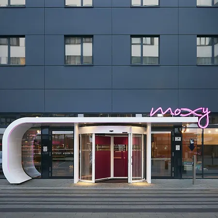 Moxy Munich Messe 4*