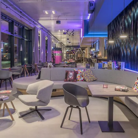 Moxy Munich Messe Hotell 4*
