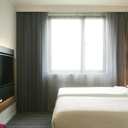 Moxy Munich Messe Hotel 4*