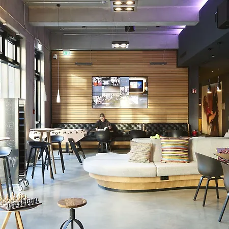 Moxy Munich Messe Otel 4*