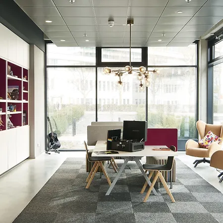 Moxy Munich Messe Hotel Aschheim