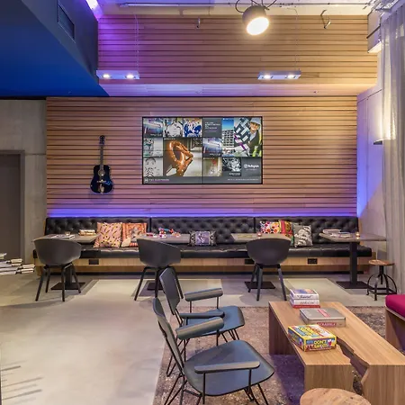 Moxy Munich Messe מלון