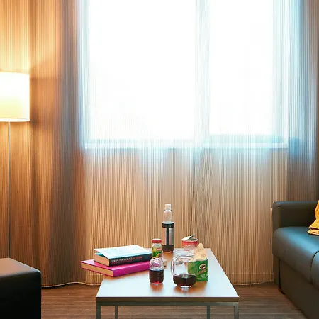 Hotel Moxy Munich Messe Aschheim