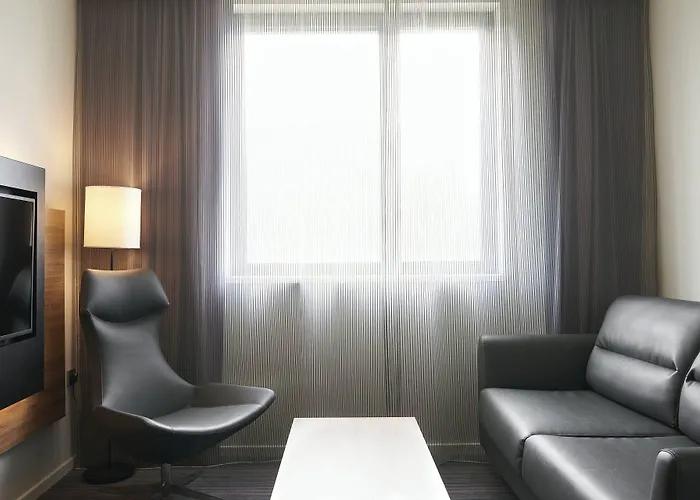 Moxy Munich Messe Szálloda 4*